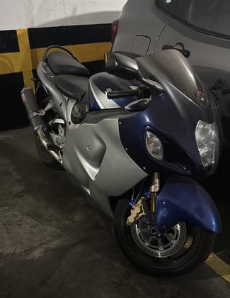 SUZUKI GSX 1300R HAYABUSA 